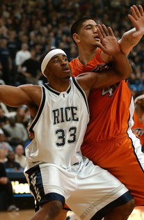 开云体育官网上-篮球运动员比赛中身体素质的提升方法，篮球运动员锻炼体能的方法